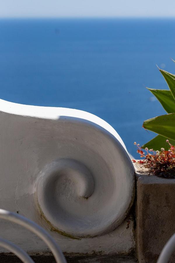 Il Pettirosso In Positano Villa Bagian luar foto