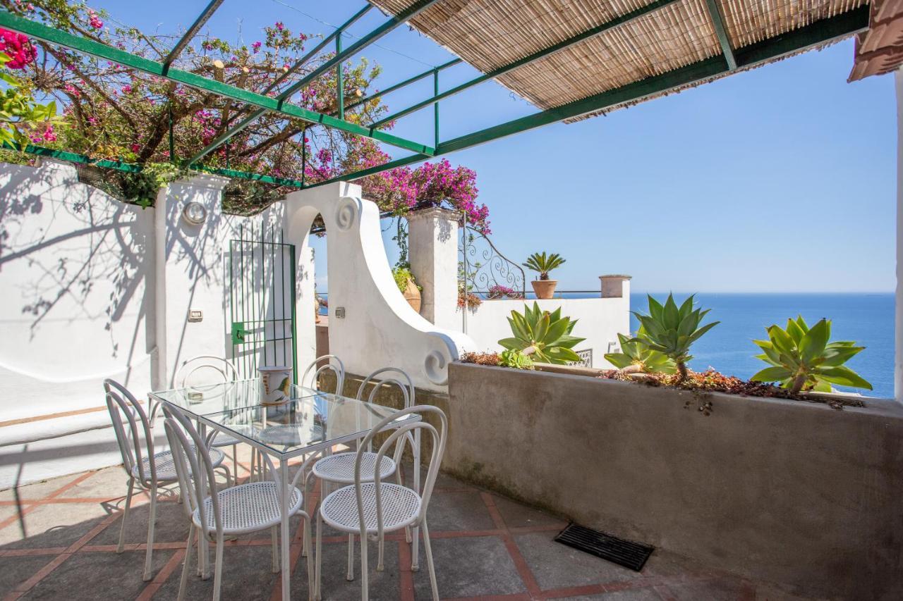 Il Pettirosso In Positano Villa Bagian luar foto